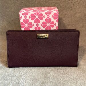 ♠️KATE SPADE♠️Plum Burgundy Veronica Slim Bifold WalletEUC